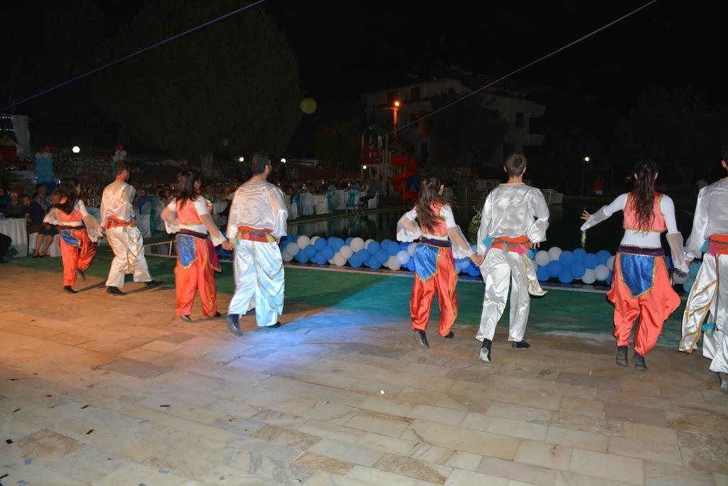 Hotel First Class Didim Exterior foto